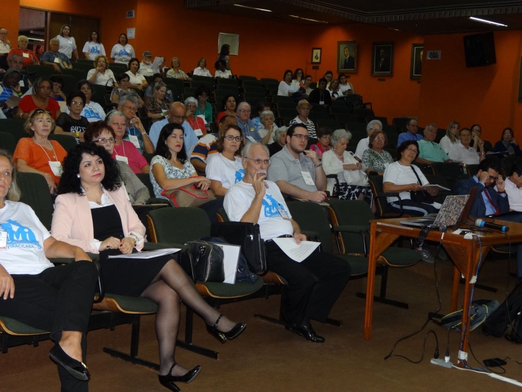 Público do dia 25-04-2015 -  1ª Conferência do Idodo Piracicaba.