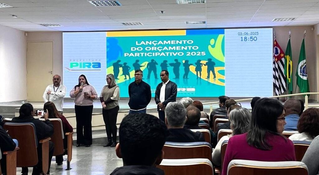 Evento reuniu autoridades, lideranças comunitárias, movimentos sociais, representantes de entidades civis organizadas e moradores da cidade